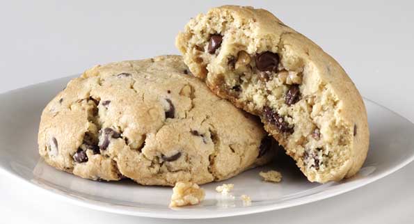Chocolate Chip with Walnuts cookie